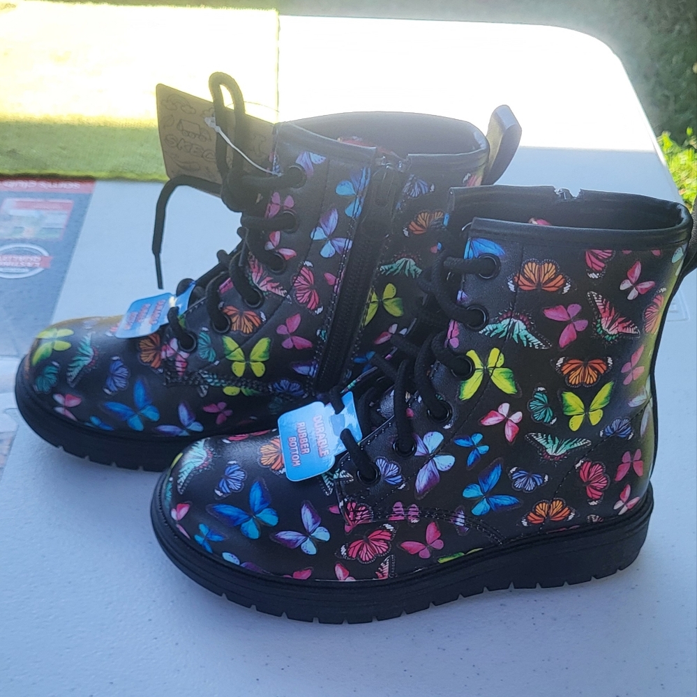 Sketchers girls boots